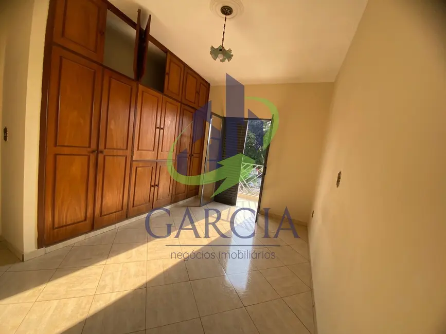 Apartamento com 3 quartos para alugar, 350m2 em Centro, Mogi Guacu - SP - imagem 4 Foto 4 de Apartamento com 3 quartos para alugar, 350m2 em Centro, Mogi Guacu - SP