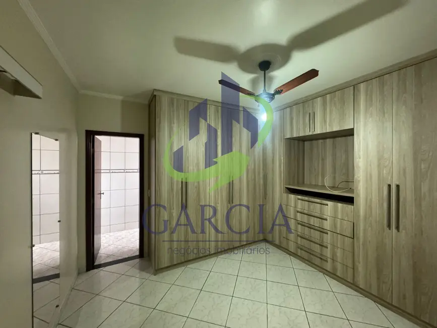 Foto 7 de Casa com 3 quartos para alugar, 246m2 em Chácara Nova Odessa, Mogi Guacu - SP