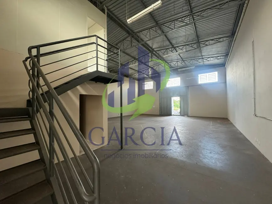 Armazém / Galpão para alugar, 205m2 em Parque Guainco, Mogi Guacu - SP - imagem 6 Foto 6 de Armazém / Galpão para alugar, 205m2 em Parque Guainco, Mogi Guacu - SP