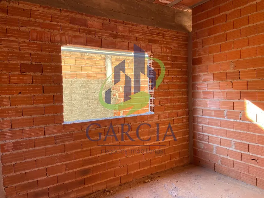 Foto 8 de Casa com 2 quartos à venda, 180m2 em Estiva Gerbi - SP