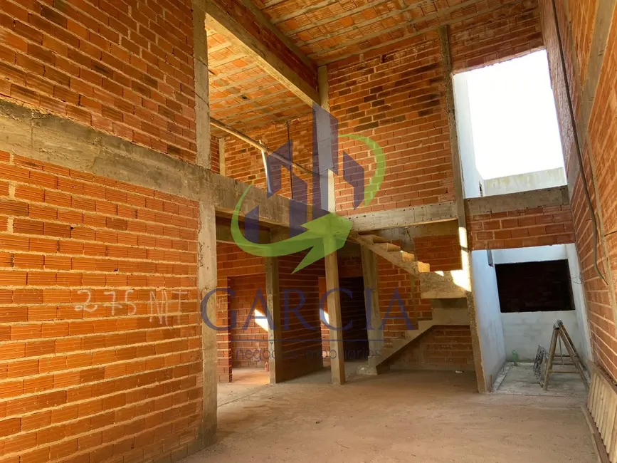 Foto 6 de Casa com 2 quartos à venda, 180m2 em Estiva Gerbi - SP