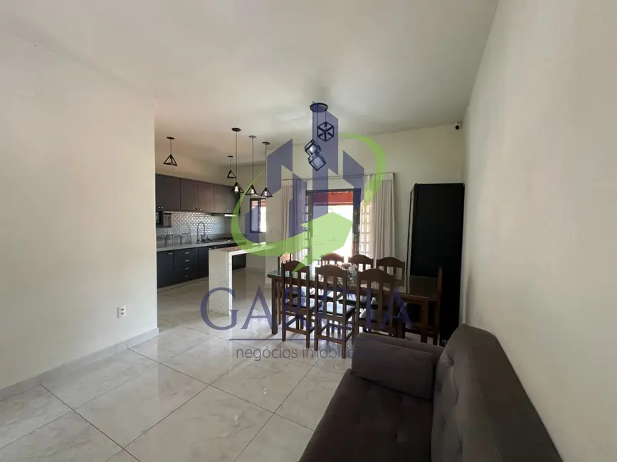 Chácara com 4 quartos à venda, 140m2 em Ponte Nova, Itapira - SP - imagem 8 Foto 8 de Chácara com 4 quartos à venda, 140m2 em Ponte Nova, Itapira - SP