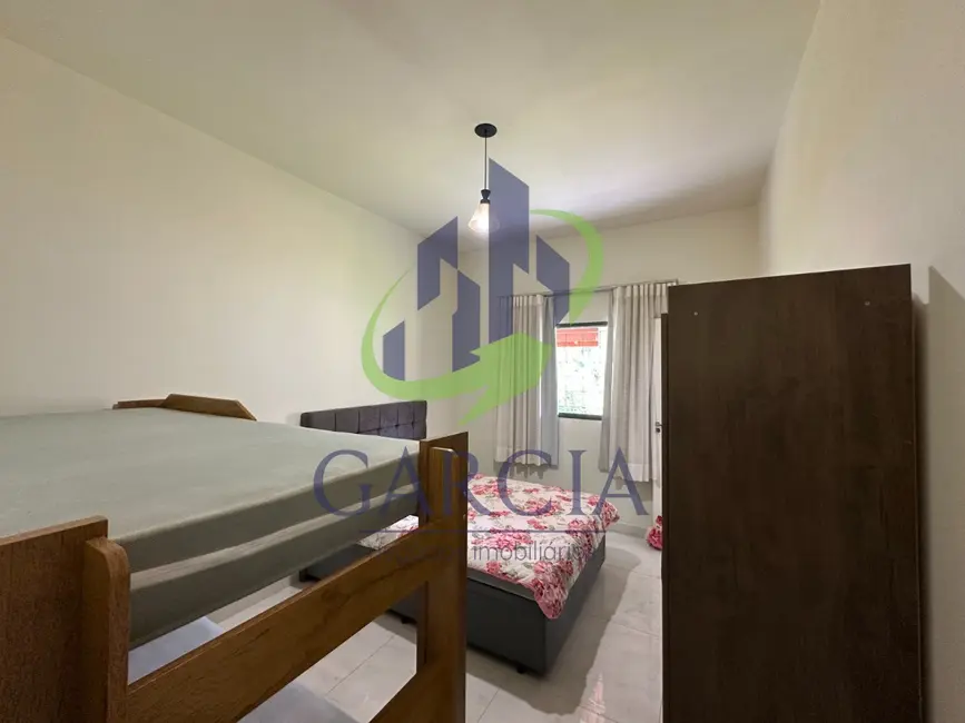Chácara com 4 quartos à venda, 140m2 em Ponte Nova, Itapira - SP - imagem 3 Foto 3 de Chácara com 4 quartos à venda, 140m2 em Ponte Nova, Itapira - SP