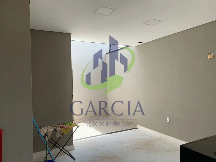 Foto 9 de Casa com 2 quartos à venda, 162m2 em Estiva Gerbi - SP