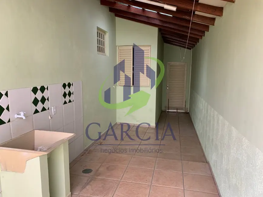 Foto 9 de Casa com 5 quartos para alugar, 216m2 em Jardim Centenário, Mogi Guacu - SP