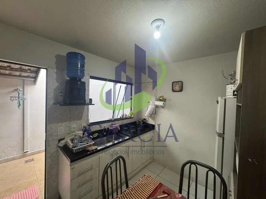 Foto 6 de Casa com 3 quartos à venda, 90m2 em Estiva Gerbi - SP