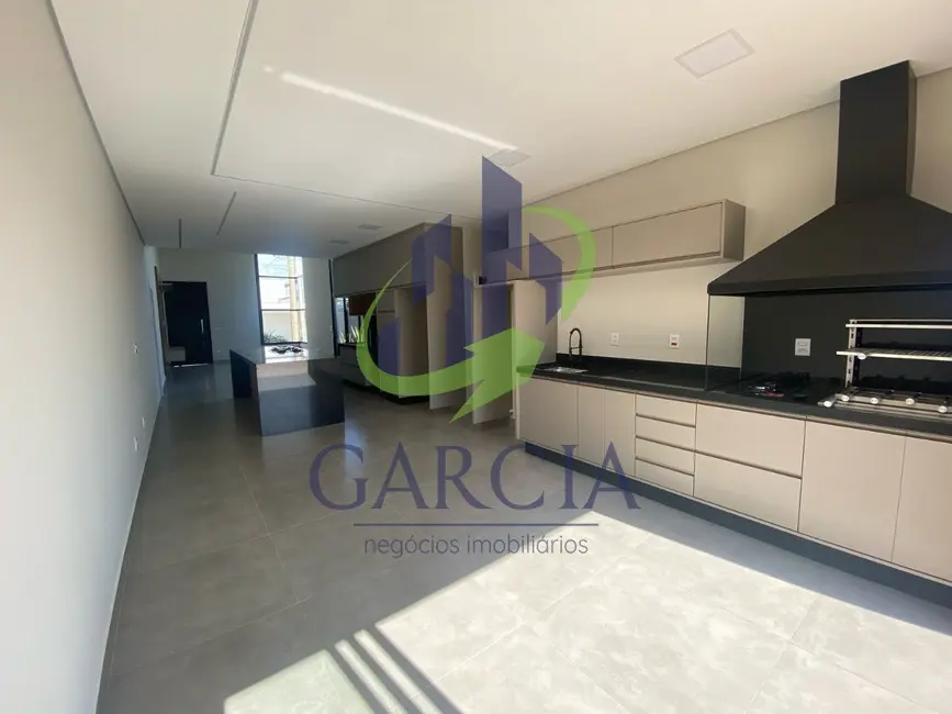 Foto 1 de Casa com 3 quartos para alugar, 212m2 em Parque da Imprensa, Mogi Mirim - SP