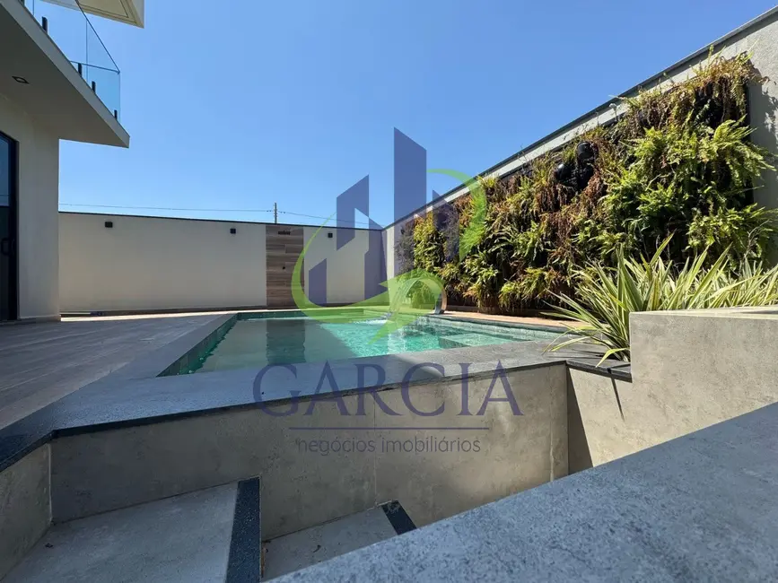 Foto 1 de Casa com 3 quartos à venda, 211m2 em Mogi Mirim - SP