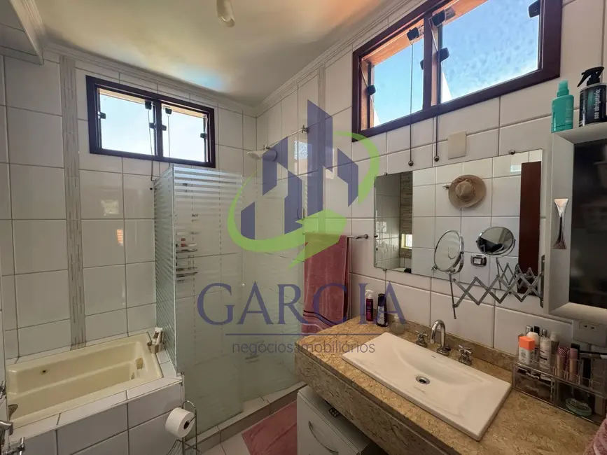 Foto 3 de Casa com 3 quartos à venda, 217m2 em Loteamento Parque Itacolomi, Mogi Guacu - SP