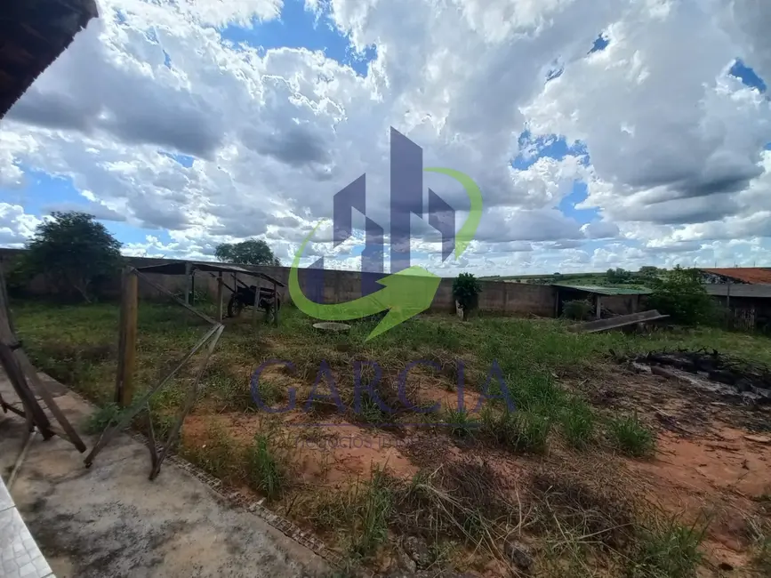 Chácara com 3 quartos à venda, 220m2 em Estiva Gerbi - SP - imagem 8 Foto 8 de Chácara com 3 quartos à venda, 220m2 em Estiva Gerbi - SP