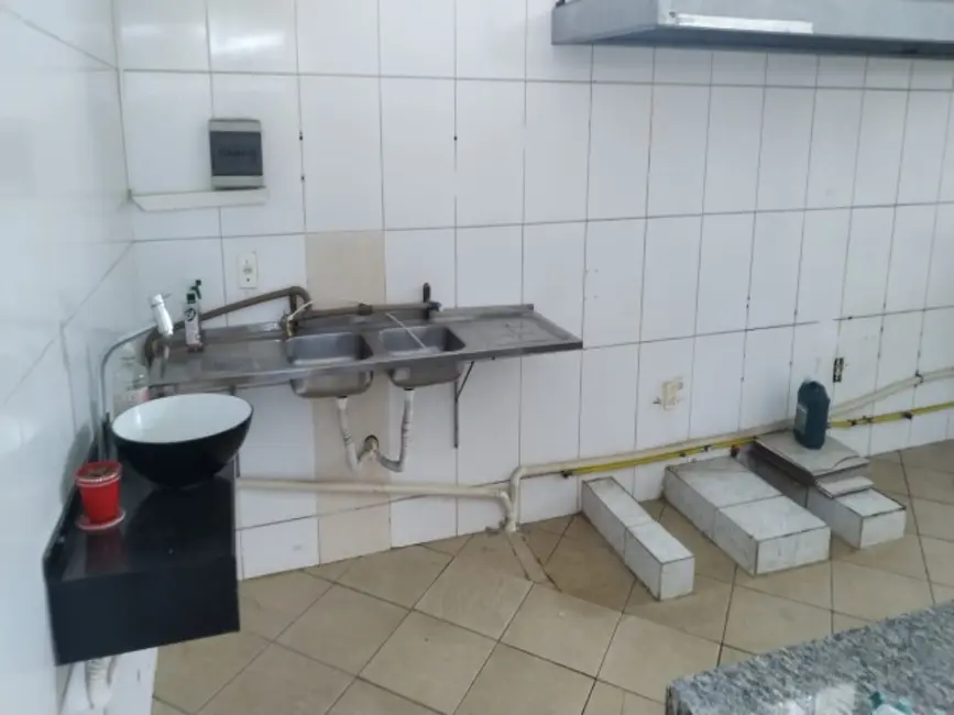 Foto 3 de Sala Comercial para alugar, 166m2 em Loteamento Parque Real Guaçu, Mogi Guacu - SP