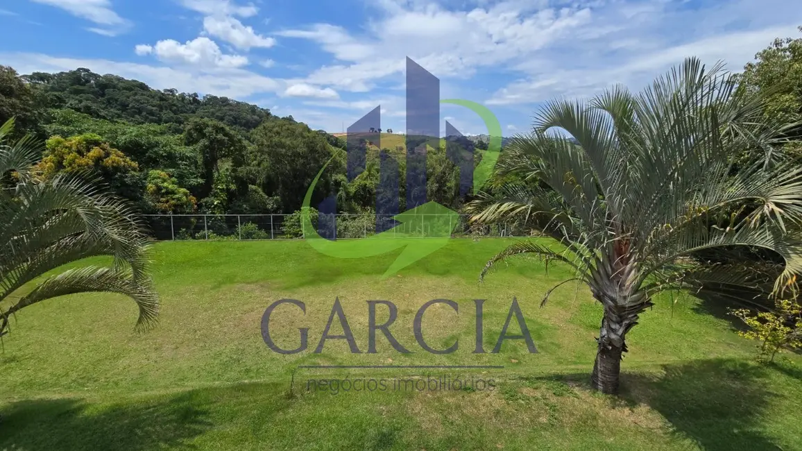 Chácara com 4 quartos à venda, 200m2 em Monte Siao - MG - imagem 4 Foto 4 de Chácara com 4 quartos à venda, 200m2 em Monte Siao - MG