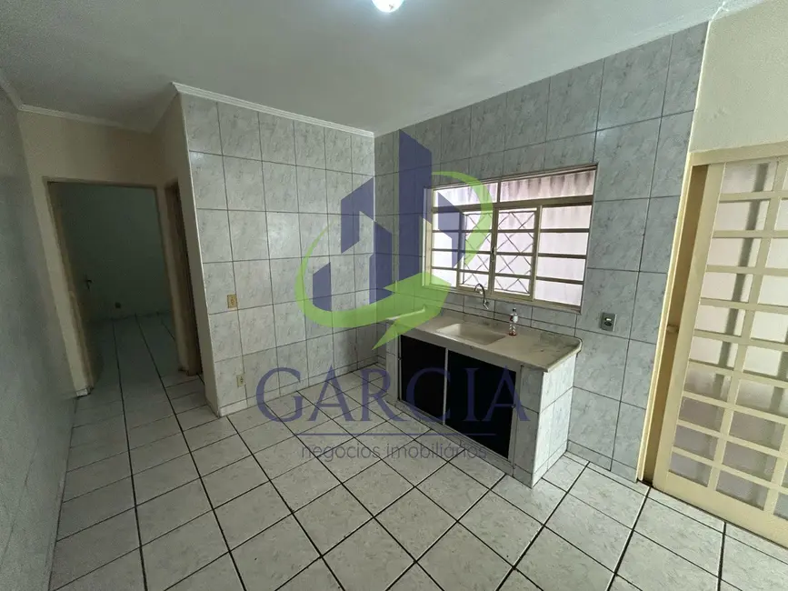 Foto 2 de Casa com 1 quarto para alugar, 59m2 em Recanto do Itamaracá, Mogi Guacu - SP