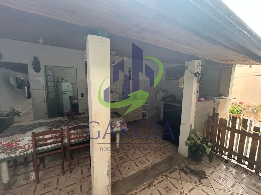 Foto 4 de Casa com 2 quartos à venda, 175m2 em Jardim Ipê Pinheiro, Mogi Guacu - SP