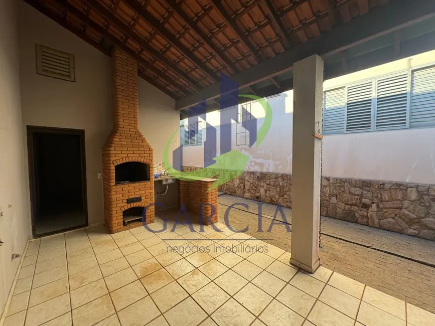 Foto 3 de Casa com 4 quartos à venda, 205m2 em Jardim Paulista, Mogi Guacu - SP