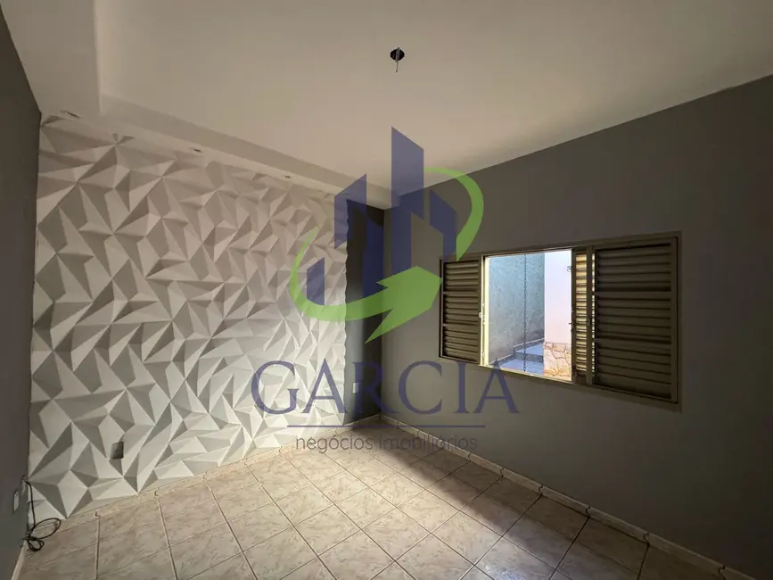 Foto 2 de Casa com 4 quartos à venda e para alugar, 205m2 em Jardim Paulista, Mogi Guacu - SP