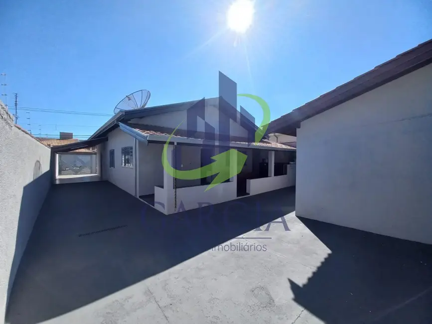 Foto 1 de Casa com 4 quartos à venda, 160m2 em Vila São Carlos, Mogi Guacu - SP