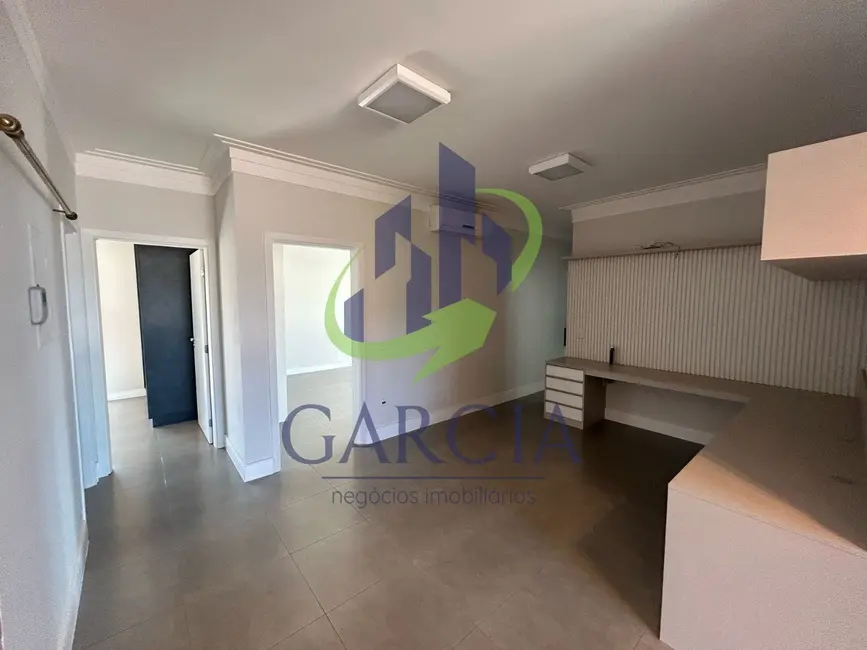 Foto 4 de Casa com 6 quartos à venda e para alugar, 325m2 em Loteamento Portal Flamboyant, Mogi Guacu - SP