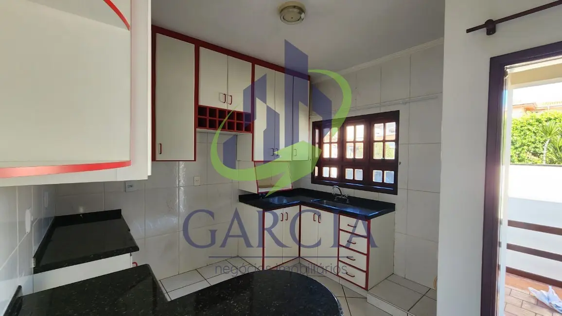 Casa com 4 quartos para alugar, 230m2 em Jardim Serra Dourada, Mogi Guacu - SP - imagem 5 Foto 5 de Casa com 4 quartos para alugar, 230m2 em Jardim Serra Dourada, Mogi Guacu - SP