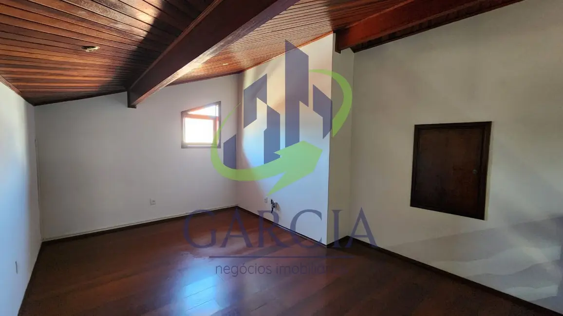 Casa com 4 quartos para alugar, 230m2 em Jardim Serra Dourada, Mogi Guacu - SP - imagem 7 Foto 7 de Casa com 4 quartos para alugar, 230m2 em Jardim Serra Dourada, Mogi Guacu - SP