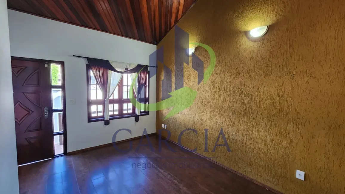 Casa com 4 quartos para alugar, 230m2 em Jardim Serra Dourada, Mogi Guacu - SP - imagem 3 Foto 3 de Casa com 4 quartos para alugar, 230m2 em Jardim Serra Dourada, Mogi Guacu - SP