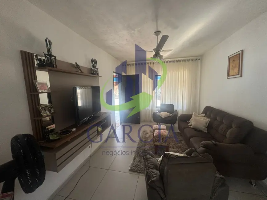 Foto 4 de Casa com 5 quartos à venda, 178m2 em Parque São Camilo, Mogi Guacu - SP