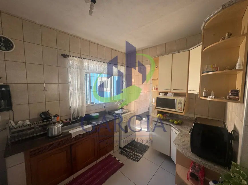 Foto 1 de Casa com 5 quartos à venda, 178m2 em Parque São Camilo, Mogi Guacu - SP