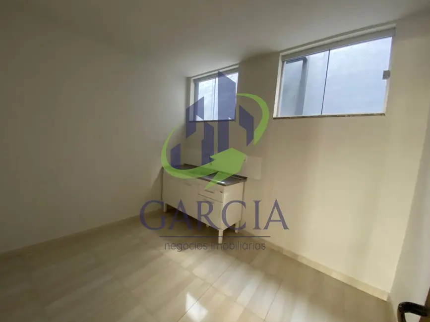 Foto 2 de Sala Comercial para alugar, 300m2 em Jardim Camargo, Mogi Guacu - SP