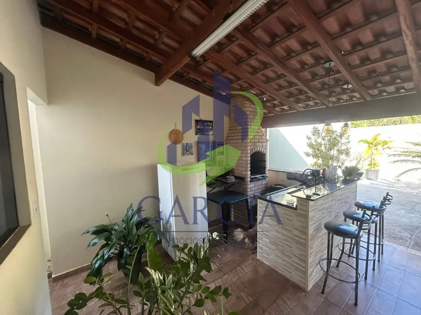 Foto 1 de Casa com 2 quartos à venda, 100m2 em Jardim Guaçuano, Mogi Guacu - SP