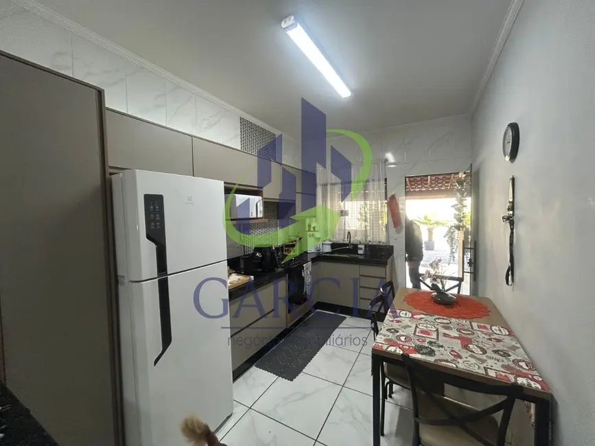 Foto 8 de Casa com 2 quartos à venda, 100m2 em Jardim Guaçuano, Mogi Guacu - SP