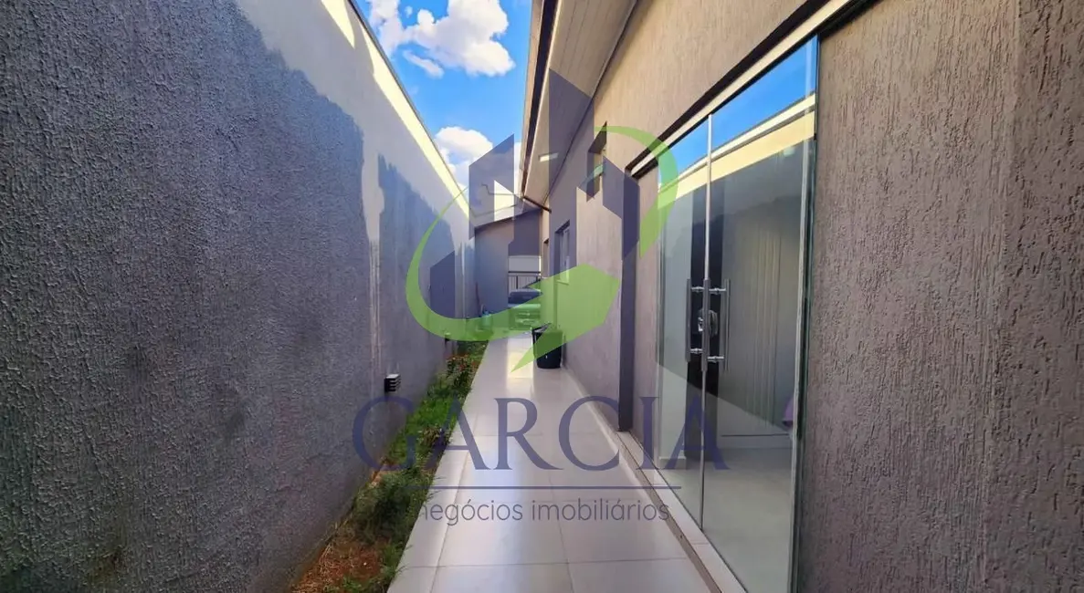 Foto 9 de Casa com 4 quartos à venda, 170m2 em Jardim Áurea, Mogi Mirim - SP