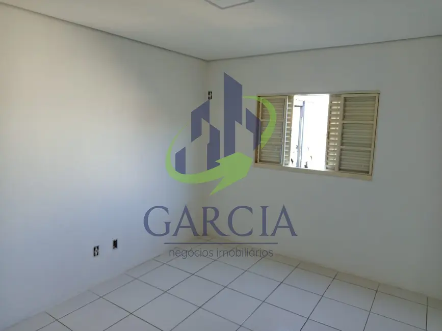 Foto 6 de Casa com 2 quartos à venda, 95m2 em Estiva Gerbi - SP