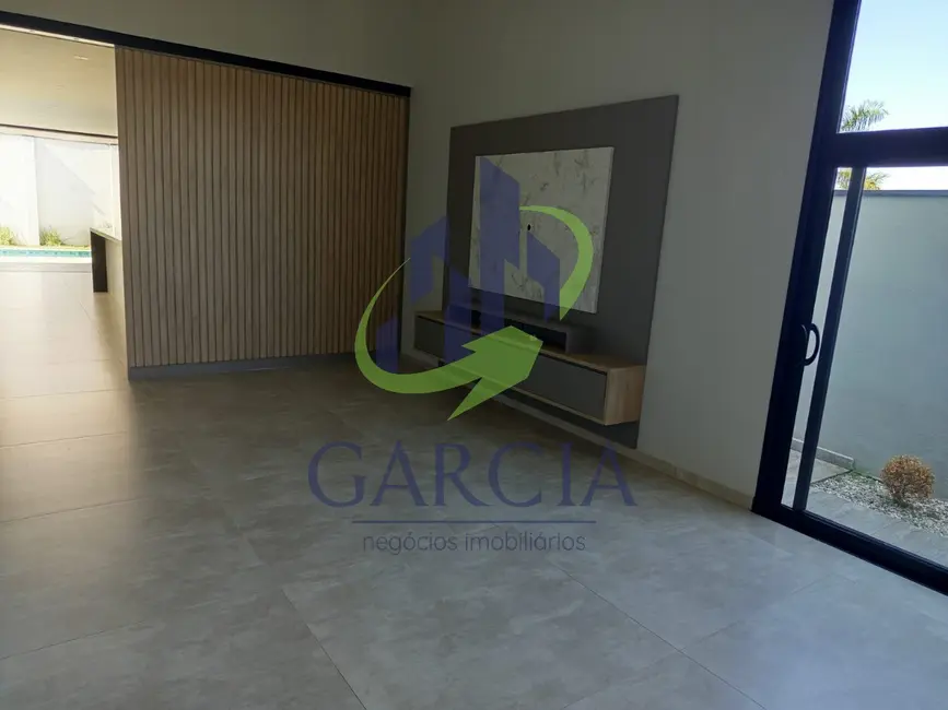 Foto 4 de Casa com 4 quartos à venda, 305m2 em Distrito Industrial I José Marangoni, Mogi Mirim - SP