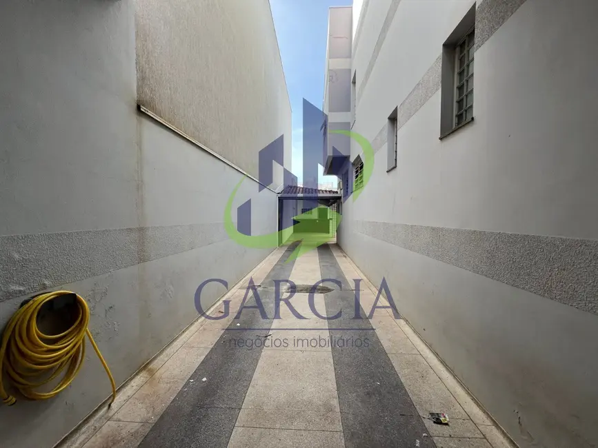 Foto 2 de Casa com 4 quartos para alugar, 160m2 em Vila São Carlos, Mogi Guacu - SP