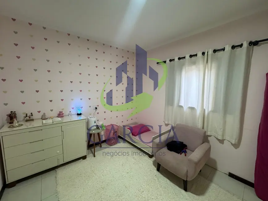 Foto 9 de Casa com 4 quartos à venda, 380m2 em Jardim Santa Helena, Mogi Guacu - SP