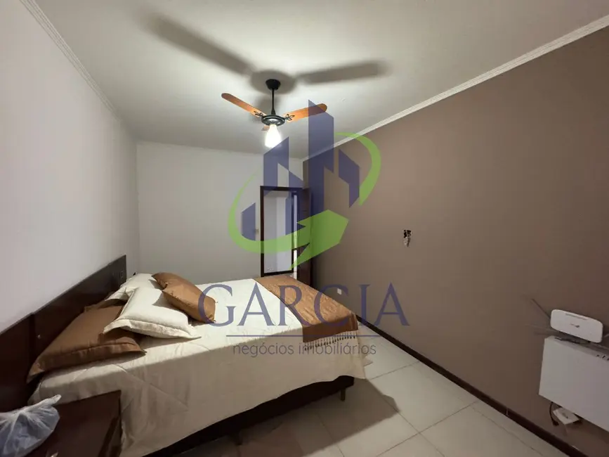 Foto 4 de Casa com 4 quartos à venda, 380m2 em Jardim Santa Helena, Mogi Guacu - SP