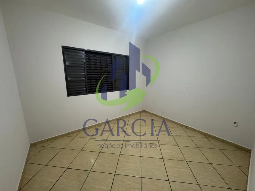 Chácara com 3 quartos à venda, 220m2 em Mogi Guacu - SP - imagem 4 Foto 4 de Chácara com 3 quartos à venda, 220m2 em Mogi Guacu - SP