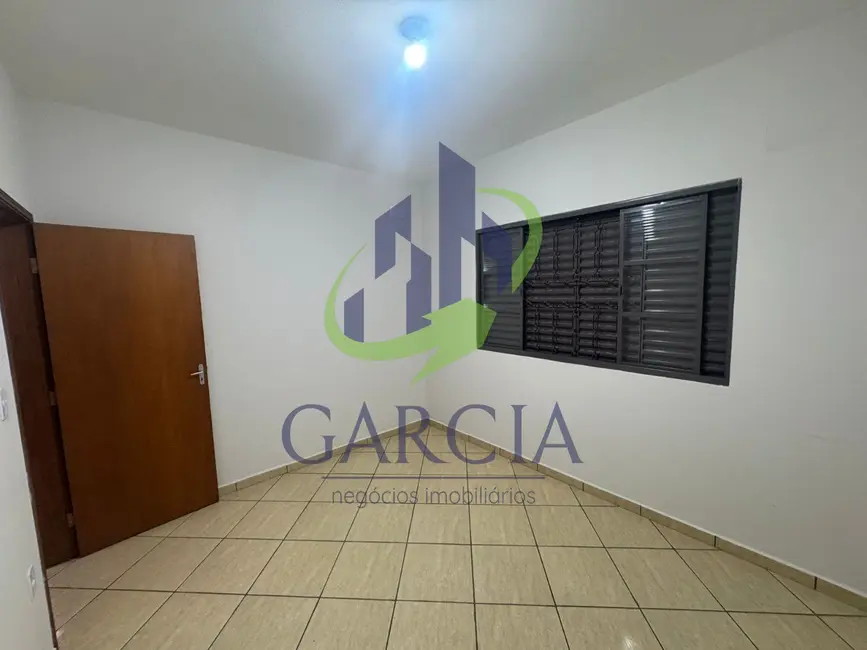 Chácara com 3 quartos à venda, 220m2 em Mogi Guacu - SP - imagem 5 Foto 5 de Chácara com 3 quartos à venda, 220m2 em Mogi Guacu - SP