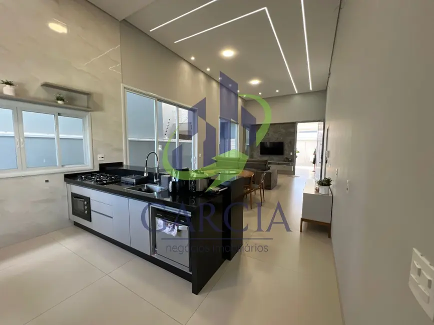 Foto 1 de Casa com 4 quartos à venda e para alugar, 180m2 em Residencial do Bosque, Mogi Mirim - SP