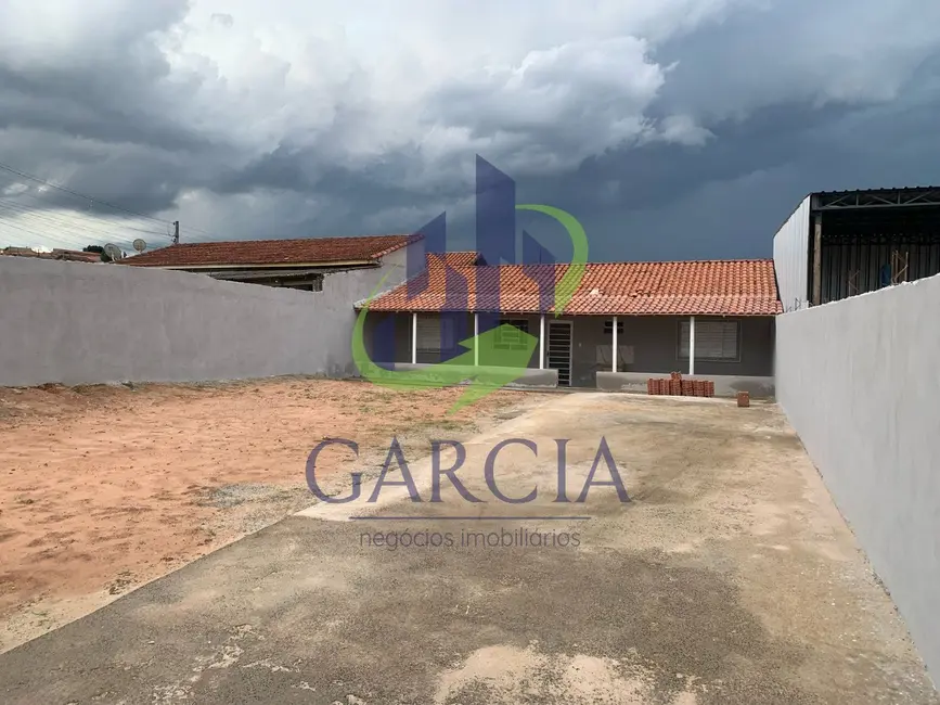 Foto 1 de Casa com 2 quartos à venda, 90m2 em Jardim Lago, Mogi Mirim - SP
