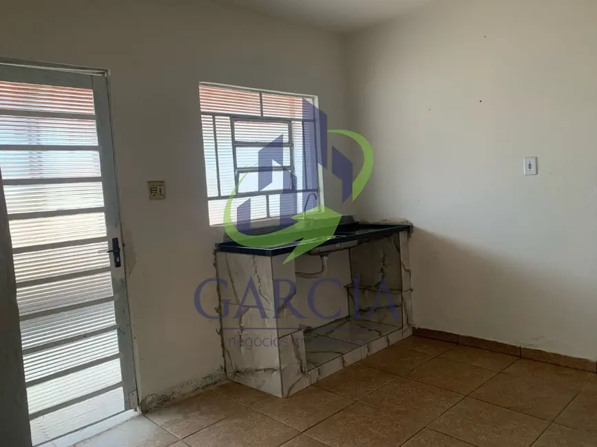 Foto 4 de Casa com 2 quartos à venda, 90m2 em Jardim Lago, Mogi Mirim - SP
