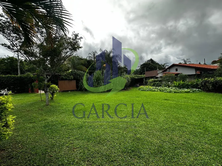 Chácara com 3 quartos à venda em Monte Siao - MG - imagem 7 Foto 7 de Chácara com 3 quartos à venda em Monte Siao - MG