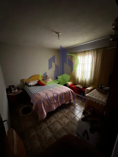 Foto 2 de Chácara com 3 quartos à venda em Monte Siao - MG