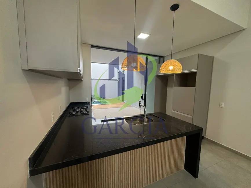Foto 1 de Casa com 3 quartos à venda, 130m2 em Mogi Guacu - SP
