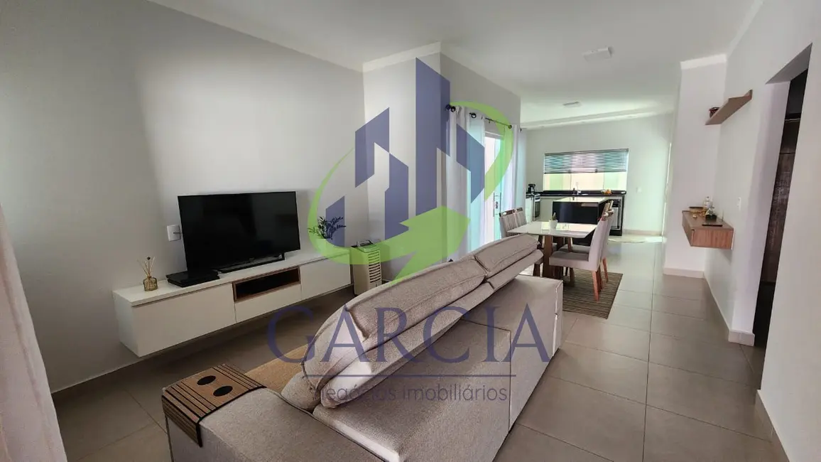 Foto 1 de Casa com 3 quartos à venda, 139m2 em Estiva Gerbi - SP