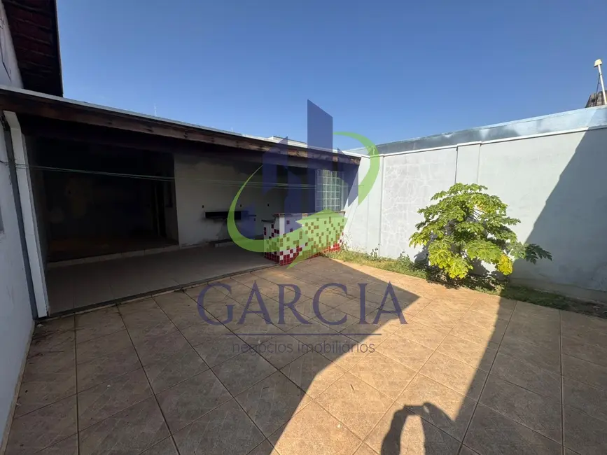 Casa com 3 quartos para alugar, 210m2 em Parque Cidade Nova, Mogi Guacu - SP - imagem 2 Foto 2 de Casa com 3 quartos para alugar, 210m2 em Parque Cidade Nova, Mogi Guacu - SP