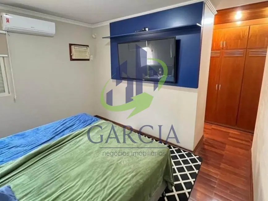 Foto 2 de Casa com 3 quartos à venda, 280m2 em Jardim 31 de Março, Mogi Mirim - SP