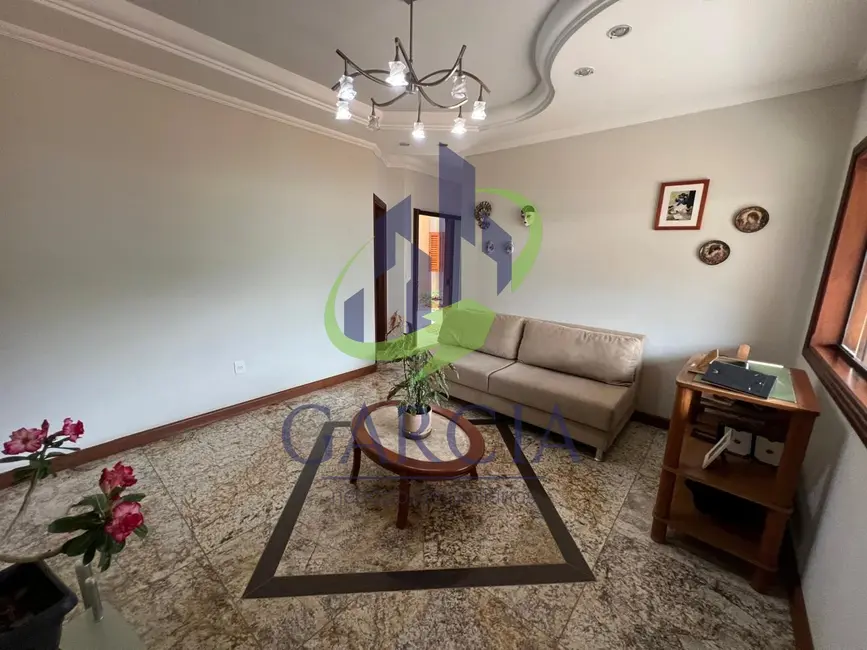 Foto 1 de Casa com 3 quartos à venda, 360m2 em Parque Cidade Nova, Mogi Guacu - SP