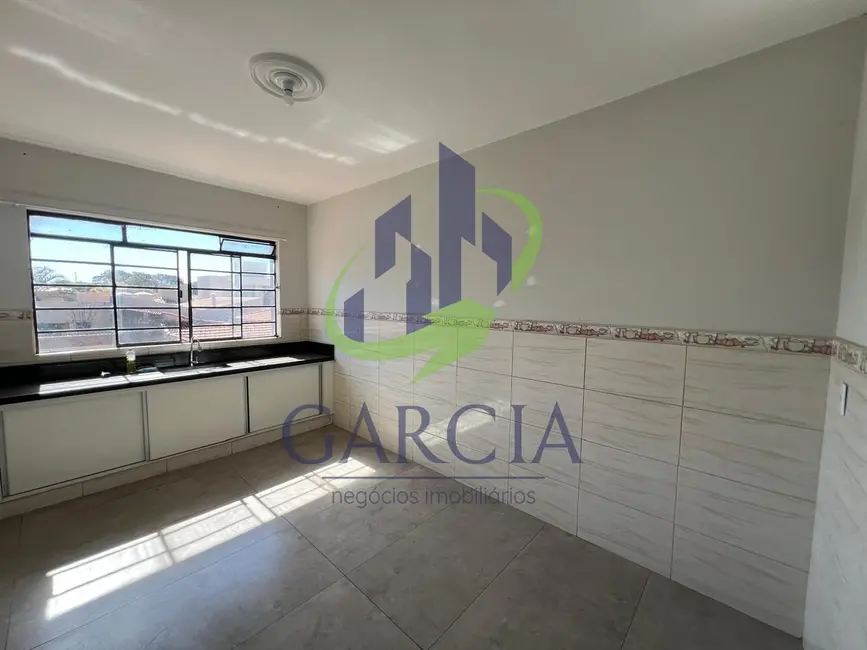 Casa com 2 quartos para alugar, 100m2 em Parque Cidade Nova, Mogi Guacu - SP - imagem 2 Foto 2 de Casa com 2 quartos para alugar, 100m2 em Parque Cidade Nova, Mogi Guacu - SP