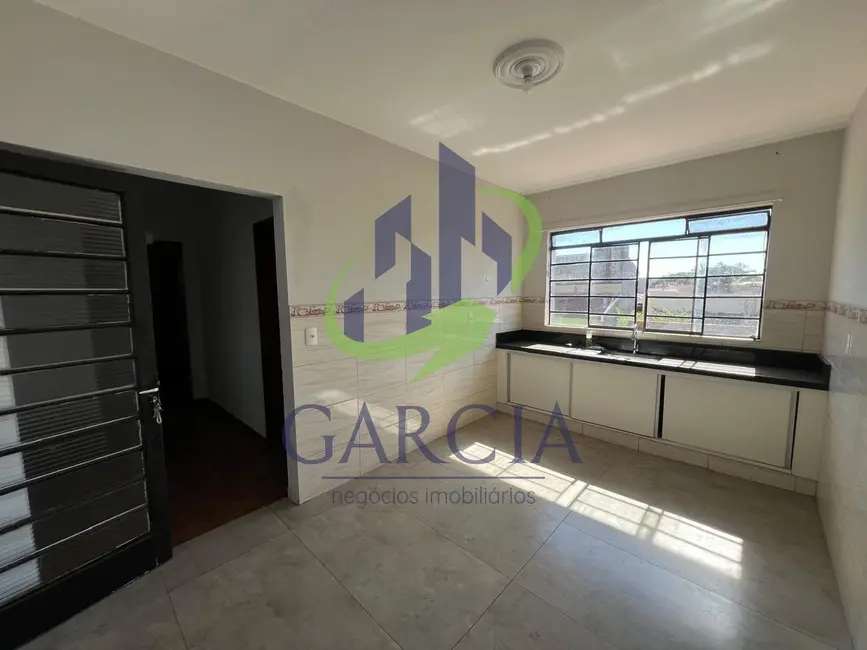 Casa com 2 quartos para alugar, 100m2 em Parque Cidade Nova, Mogi Guacu - SP - imagem 1 Foto 1 de Casa com 2 quartos para alugar, 100m2 em Parque Cidade Nova, Mogi Guacu - SP